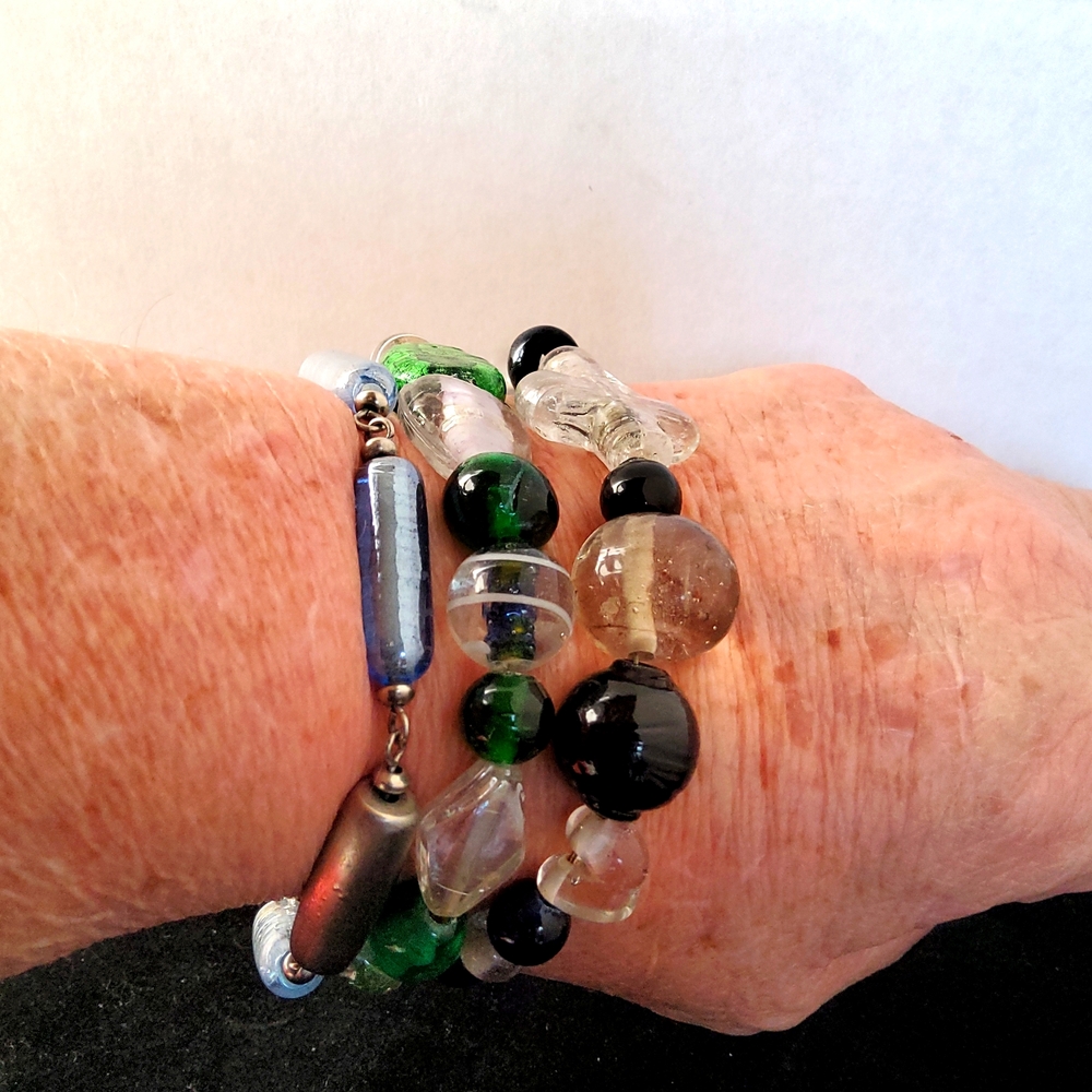 Bundle Glass Bracelets - image 8